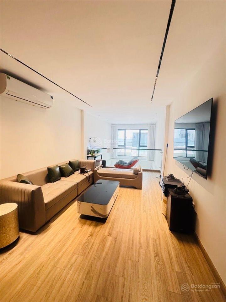 Nhà ngọc hồi 3 thoáng kinh doanh ô tô tránh  dừng đỗ ngày đêm  dt 46m  giá 12.5 tỷ.