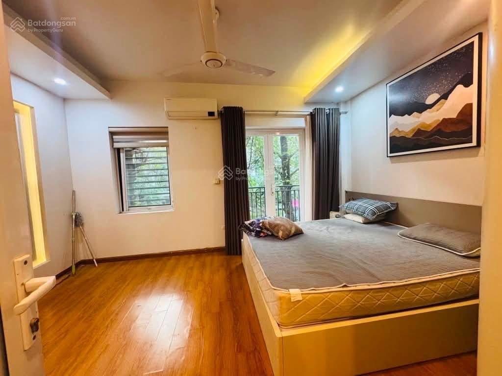 Bán gấp nhà hạ đình  trung tâm quận thanh xuân  ô tô ngõ thông  diện tích 55m  giá 19.5 tỷ.