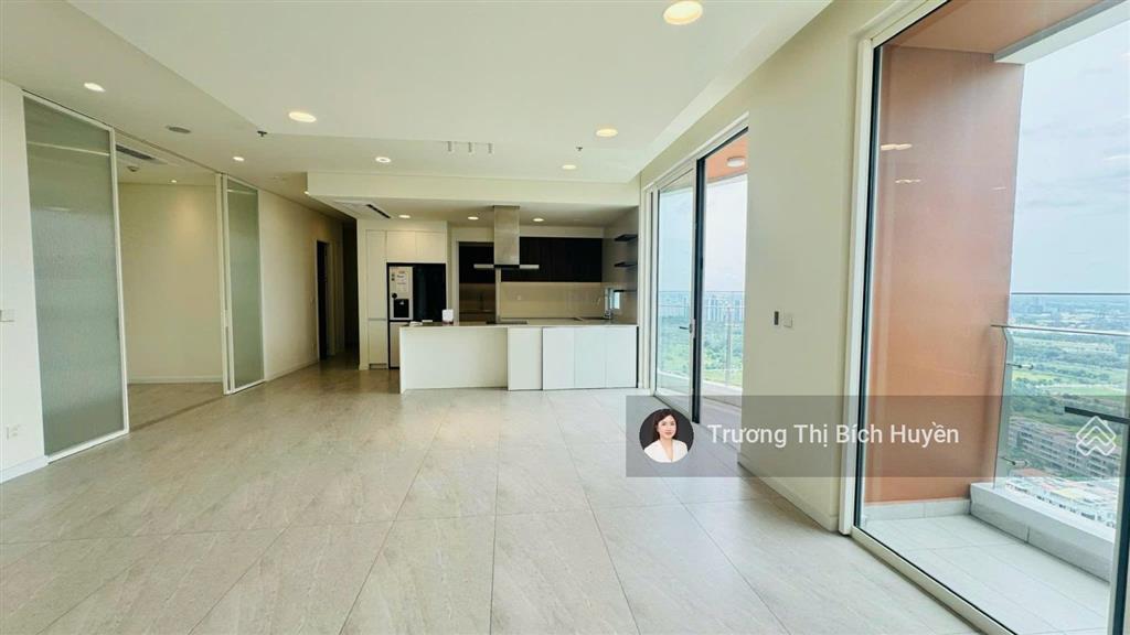 Bán 4pn zeit thủ thiêm view trung tâm hành chính, tầng cao bao đẹp