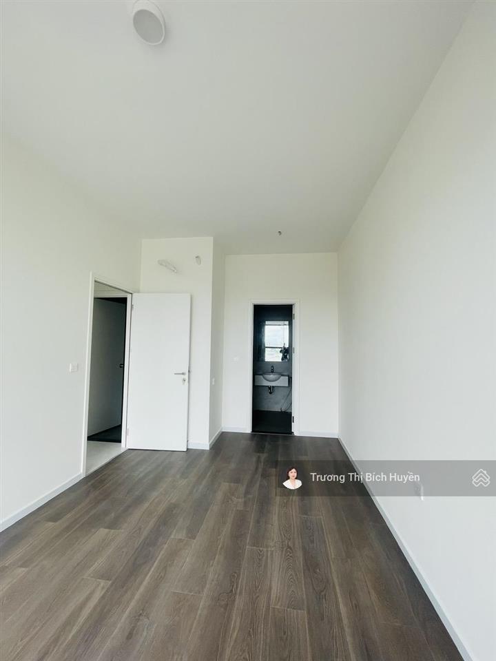 Hot deal victoria  căn 2pn view sông chỉ 5tỷ980 đã vat