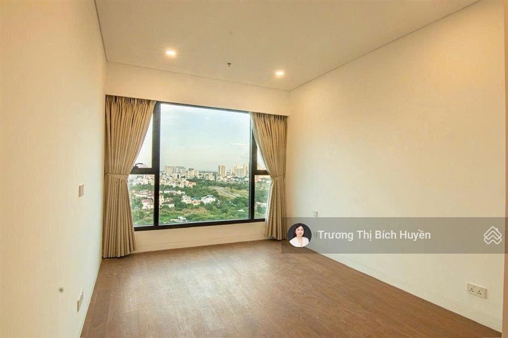 Cho thuê 3pn view sông landmark 81 the river nội thất cơ bản giá 58 triệu