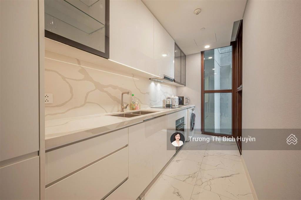 Cho thuê 2pn căn the galleria giá tốt dự án chỉ 40 triệu/tháng. 0908 027 *** huyền
