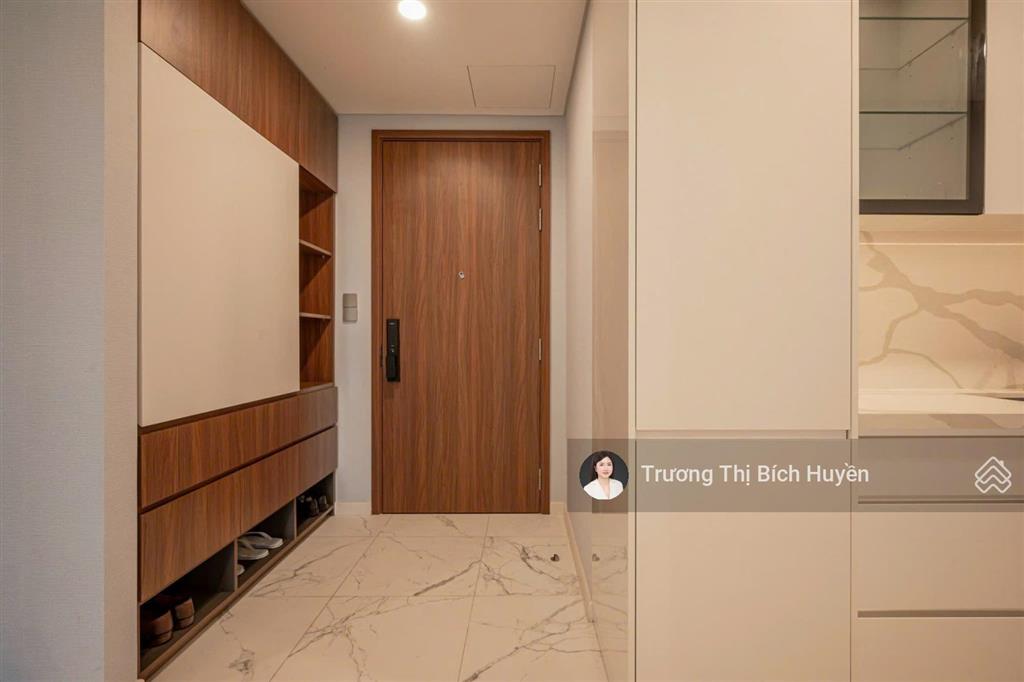 Cho thuê 2pn căn the galleria giá tốt dự án chỉ 40 triệu/tháng. 0908 027 *** huyền
