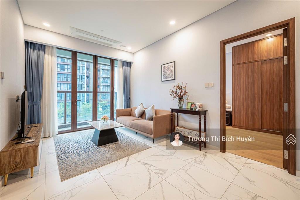 Cho thuê 2pn căn the galleria giá tốt dự án chỉ 40 triệu/tháng. 0908 027 *** huyền