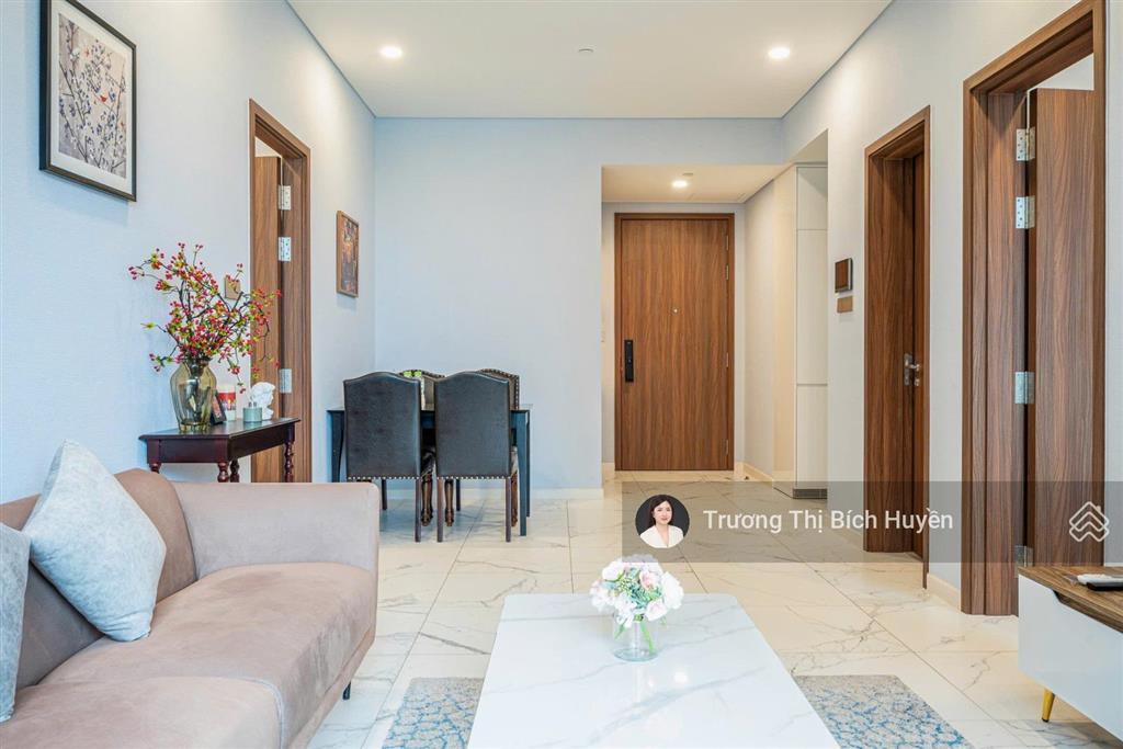 Cho thuê 2pn căn the galleria giá tốt dự án chỉ 40 triệu/tháng. 0908 027 *** huyền