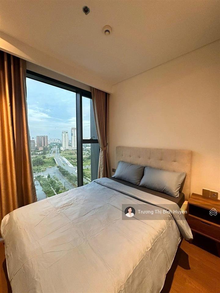 Cho thuê 2pn căn góc giá tốt nhé dự án chỉ 45 triệu/ tháng. 0908 027 *** huyền