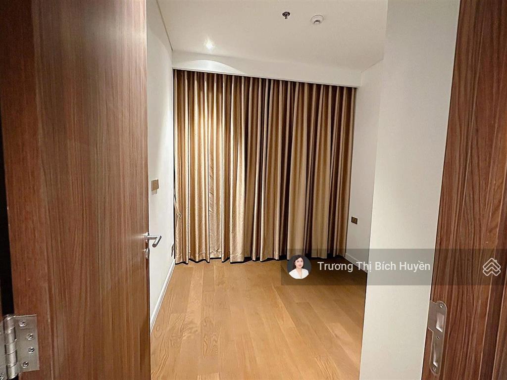 Cho thuê 2pn căn góc giá tốt nhé dự án chỉ 45 triệu/ tháng. 0908 027 *** huyền