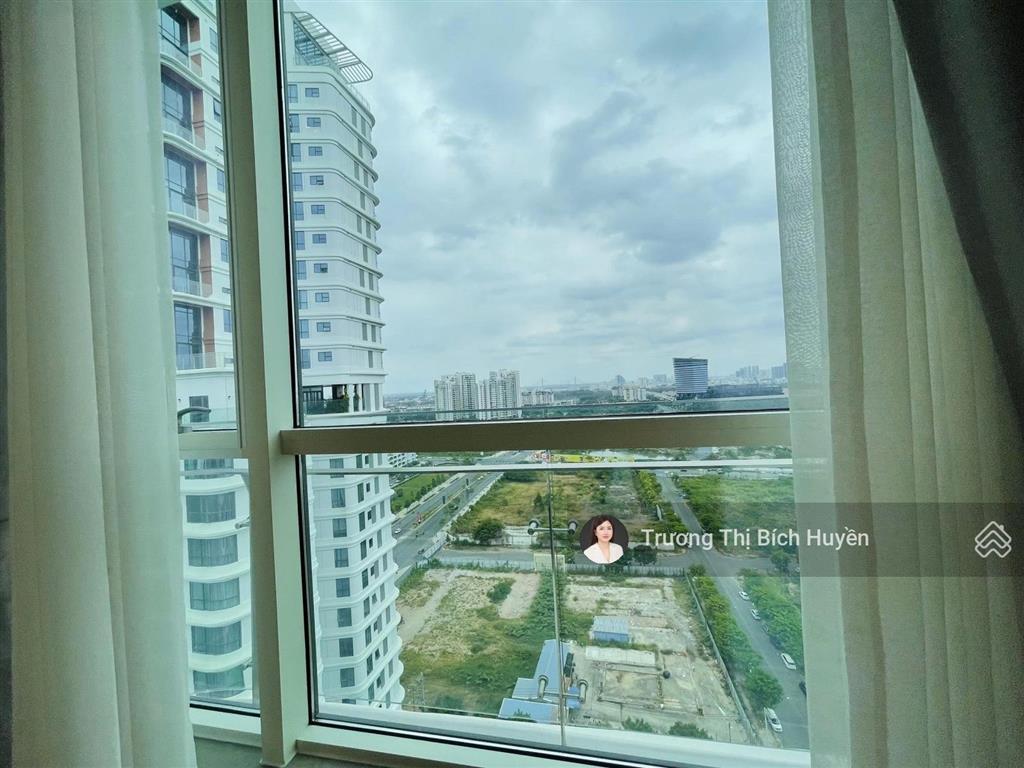 Chính chủ gửi cho thuê căn 4pn thang máy riêng tại zeit river. giá chỉ 100 triệu/ tháng.