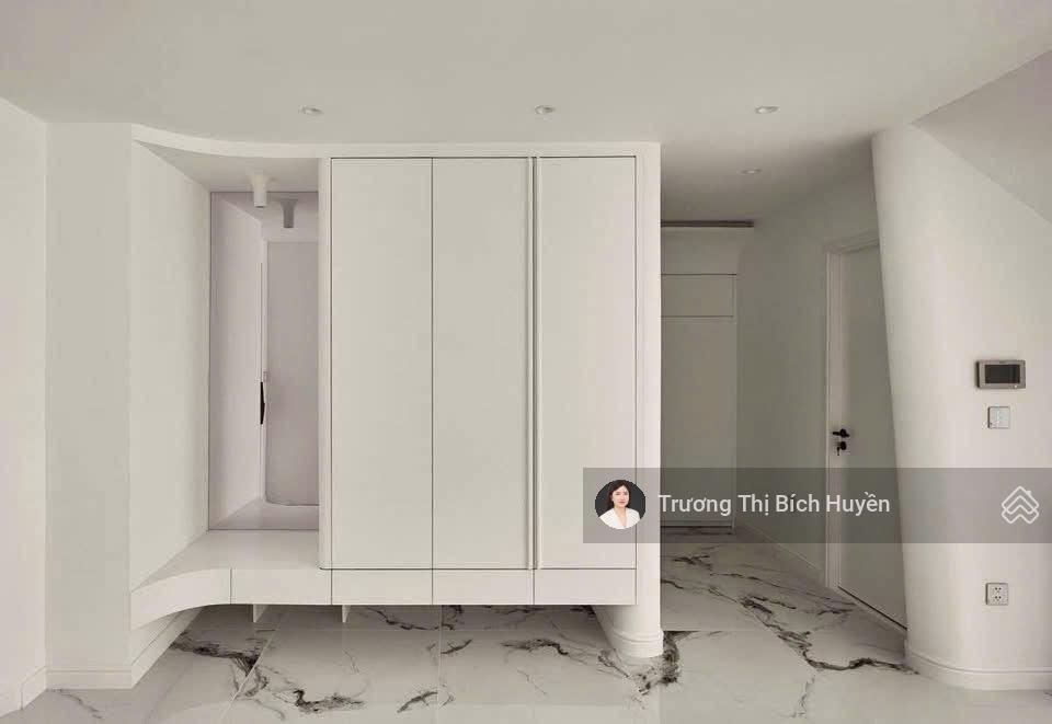 Chính chủ gửi cho thuê căn duplex 3pn hiếm tại the river giá chỉ 110 triệu