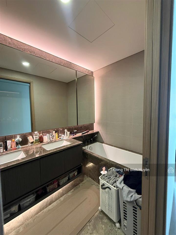 Chính chủ gửi cho thuê 3pn the river full nội thất giá tốt dự án chỉ 57 triệu