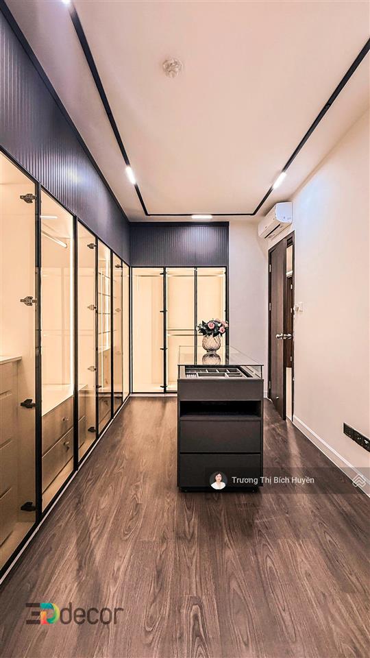 Chính chủ gửi bán nhanh 3pn  view sông giá 8.1 tỷ giá hời dự án