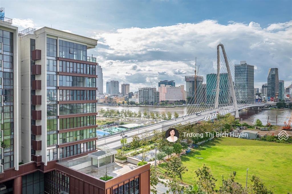 Chính chủ gửi cho thuê nhanh 2pn  77m2 the galleria view cầu ba son đẹp chỉ 45 triệu/ tháng