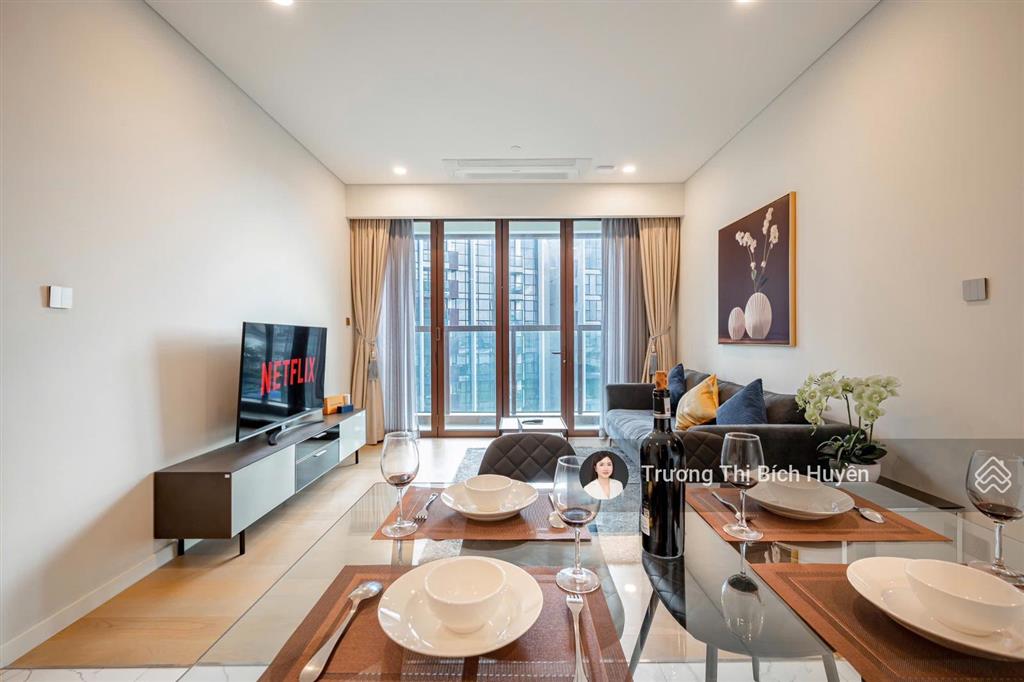 Chính chủ gửi cho thuê nhanh 2pn  77m2 the galleria view cầu ba son đẹp chỉ 45 triệu/ tháng