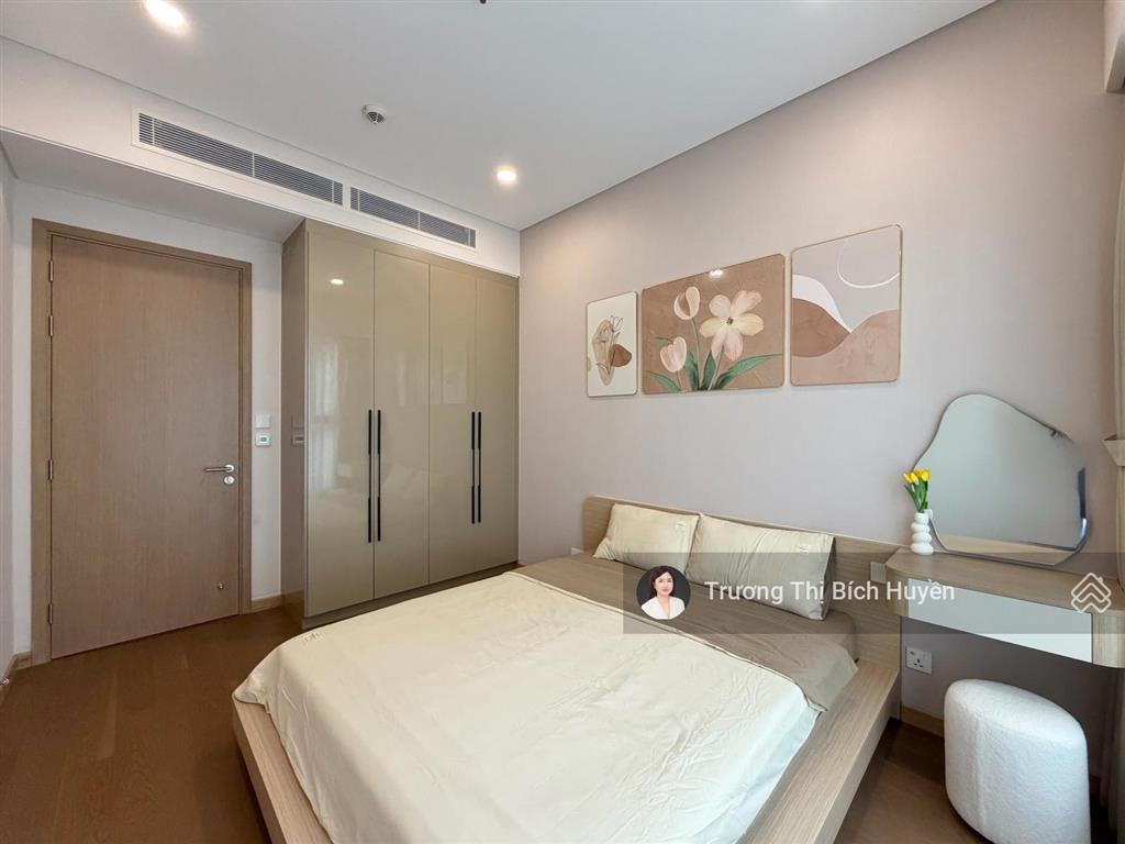Cần cho thuê nhanh căn 3pn full nội thất tại the river thang máy riêng giá tốt chỉ 65 triệu
