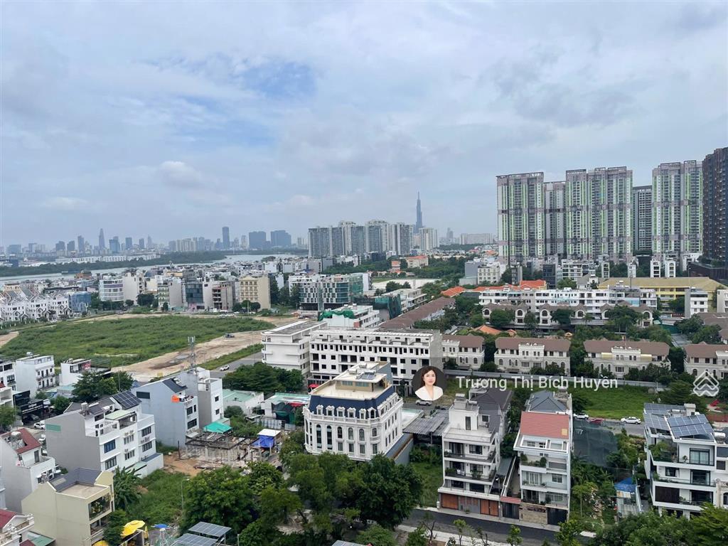 Chính chủ gửi bán 2pn 69m2 căn hoa hậu view sông landmark 81 tầng cao chỉ 6.9 tỷ all in