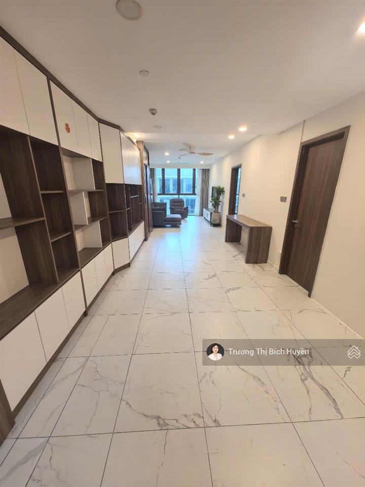 Chính chủ cần cho thuê gấp căn duplex sân vườn giá tốt tại the galleria