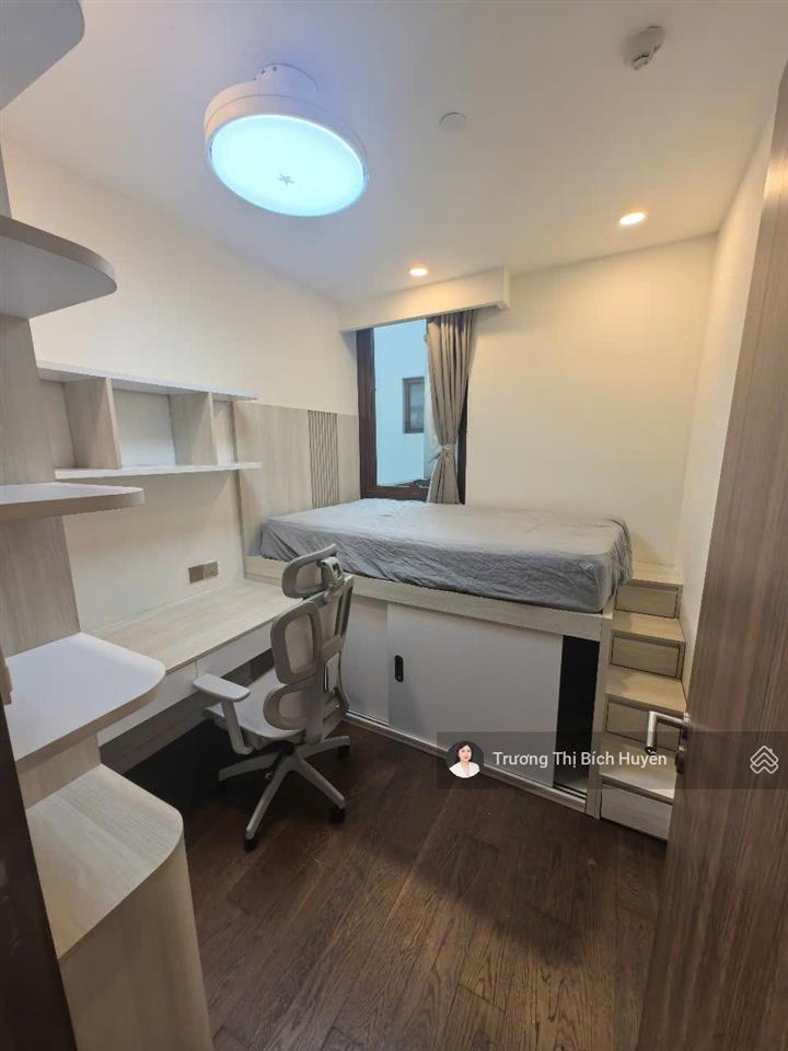 Chính chủ cần cho thuê gấp căn duplex sân vườn giá tốt tại the galleria