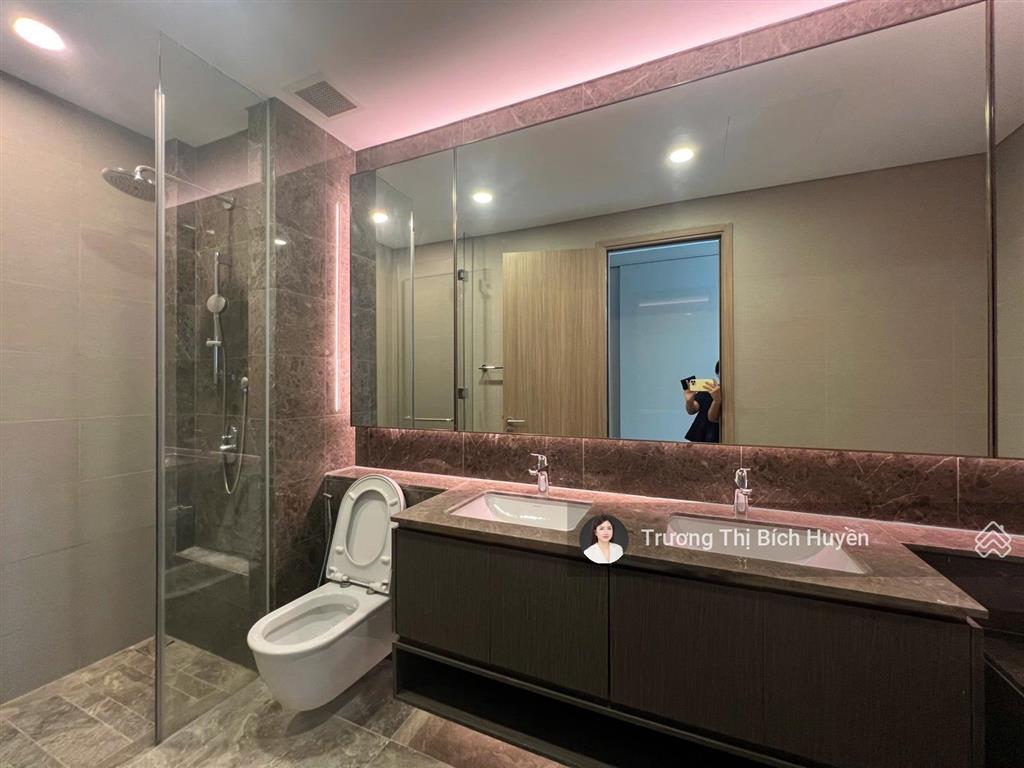 Cần cho thuê nhanh căn 3pn full nội thất tại the river giá tốt chỉ 57 triệu