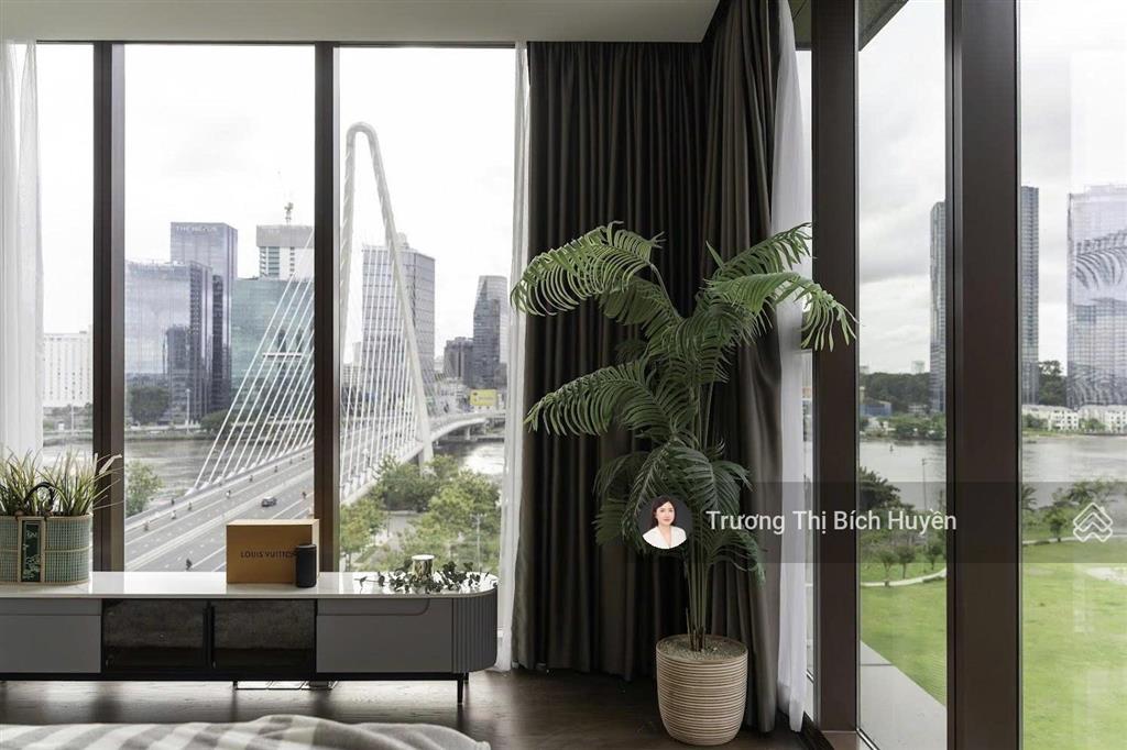 Chính chủ gửi cho thuê nhanh 4pn căn góc đầu hồi galleria giá chỉ 120 triệu/tháng