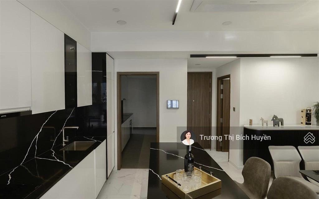 Chính chủ gửi cho thuê nhanh 4pn căn góc đầu hồi galleria giá chỉ 120 triệu/tháng