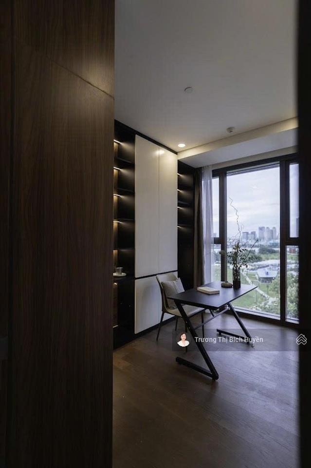 Chính chủ gửi cho thuê nhanh 4pn căn góc đầu hồi galleria giá chỉ 120 triệu/tháng