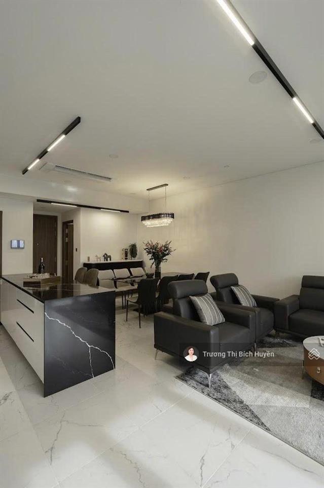 Chính chủ gửi cho thuê nhanh 4pn căn góc đầu hồi galleria giá chỉ 120 triệu/tháng