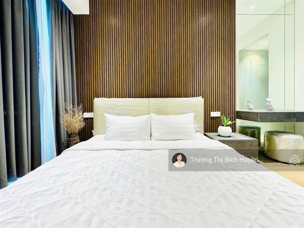 Cần cho thuê nhanh 2pn full nt the opera metropole, chỉ 50 triệu/ tháng