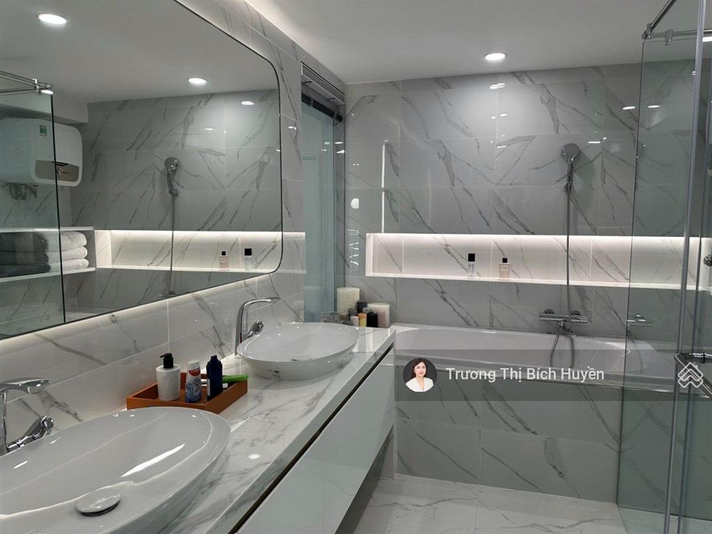 Chính chủ gửi bán cặp căn loft 170m2 full nội thất đẹp tại galleria giá tốt chỉ 51 tỷ all in