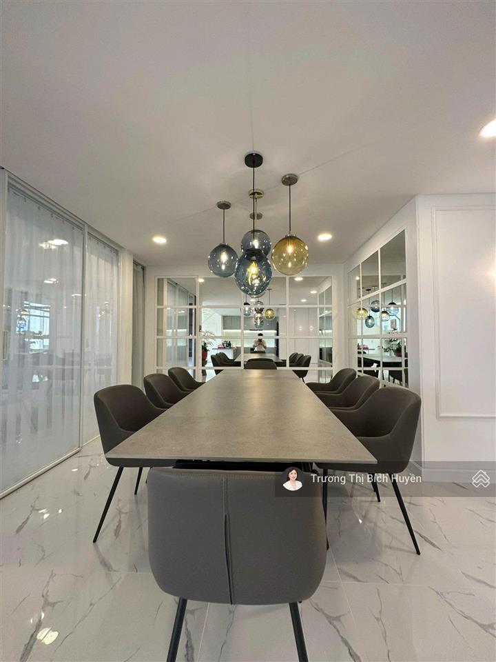 Chính chủ gửi bán cặp căn loft 170m2 full nội thất đẹp tại galleria giá tốt chỉ 51 tỷ all in