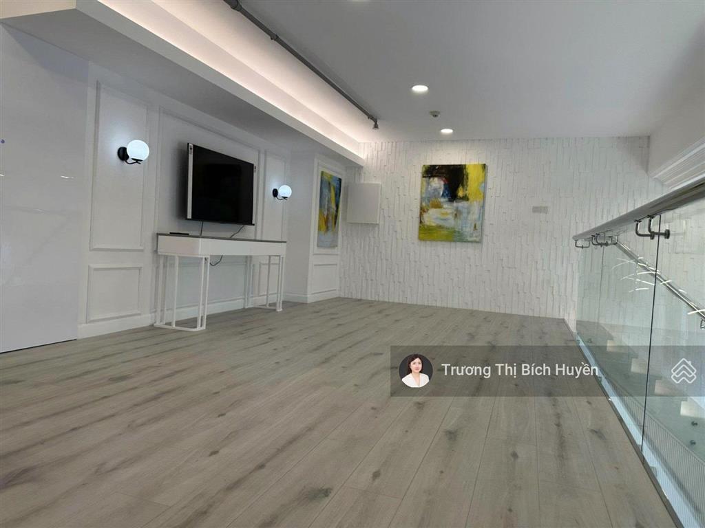 Chính chủ gửi bán cặp căn loft 170m2 full nội thất đẹp tại galleria giá tốt chỉ 51 tỷ all in