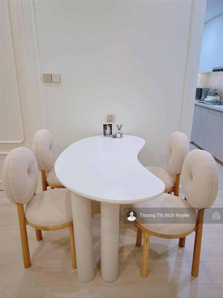 Full rổ hàng cho thuê tại the galleria metropole (1pn full nt37 triệu)
