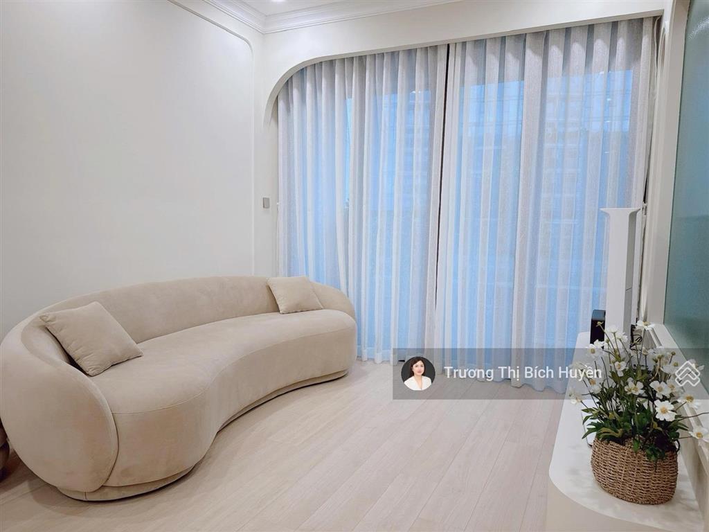 Full rổ hàng cho thuê tại the galleria metropole (1pn full nt37 triệu)