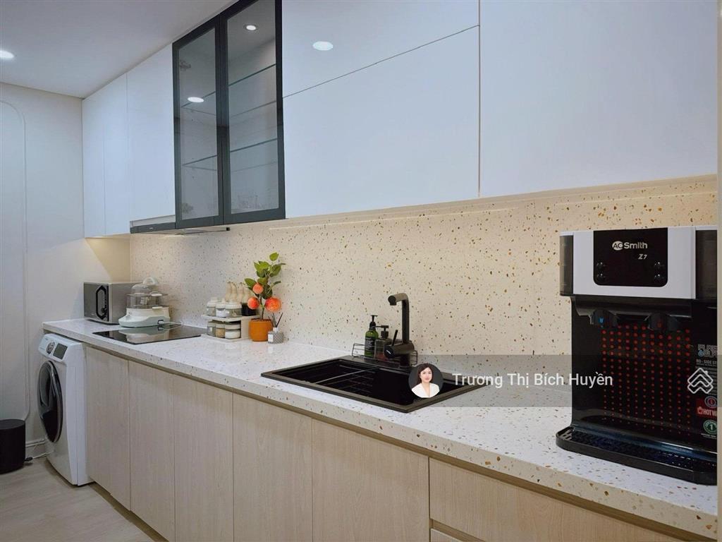 Full rổ hàng cho thuê tại the galleria metropole (1pn full nt37 triệu)