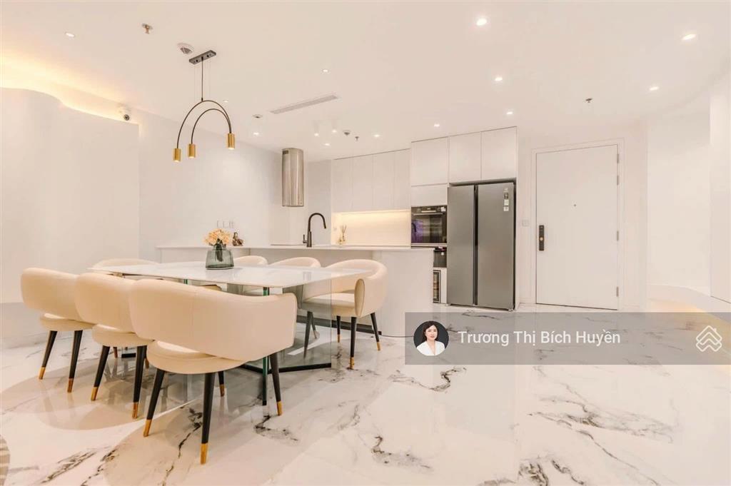 Cho thuê nhanh căn duplex đẹp tại the river, giá 110 triệu full