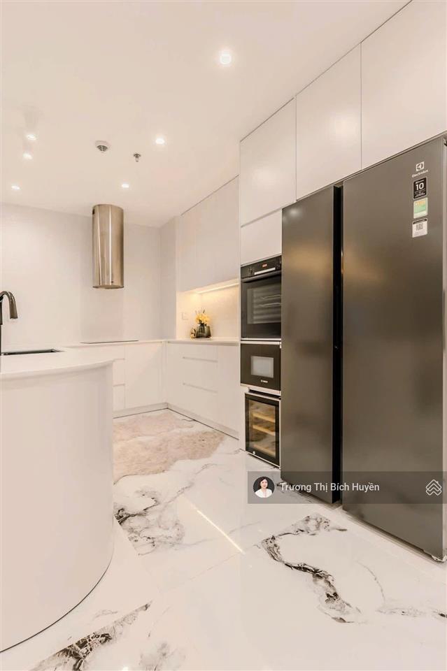 Cho thuê nhanh căn duplex đẹp tại the river, giá 110 triệu full