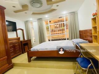Cho thuê phòng trọ quận 1 không chung chủ  có bếp giá 5 tr/ full.  0908 027 *** huyền chính chủ