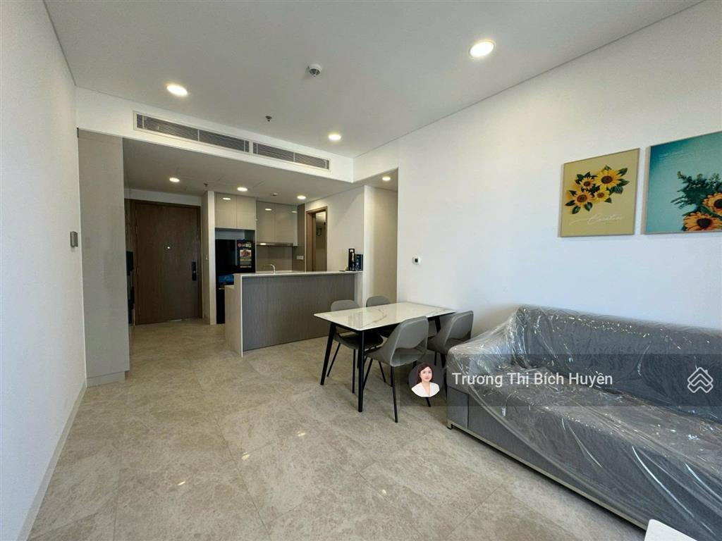 Cho thuê 2pn full nội thất the river, giá tốt, chỉ 33 triệu.  0908 027 *** huyền