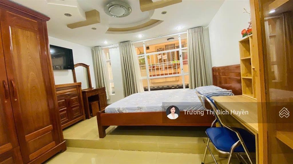 Chính chủ cần cho thuê phòng tại 18b nguyễn thị minh khai  không chung chủ 5 triệu (bếp riêng)