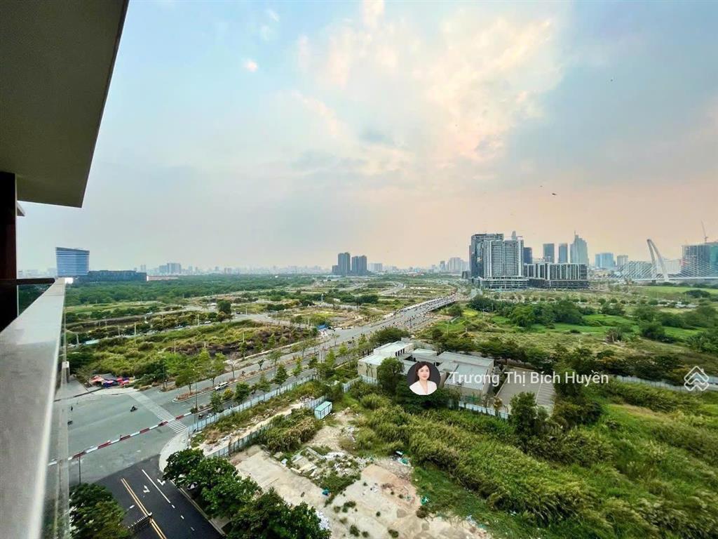 Bán hời cho thuê nhanh căn 3pn view ba son the river giá chỉ 65 triệu/th.  0908 027 *** huyền