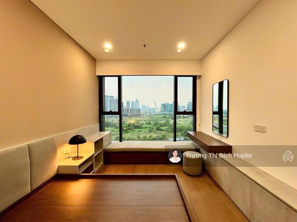 Bán hời cho thuê nhanh căn 3pn view ba son the river giá chỉ 65 triệu/th.  0908 027 *** huyền