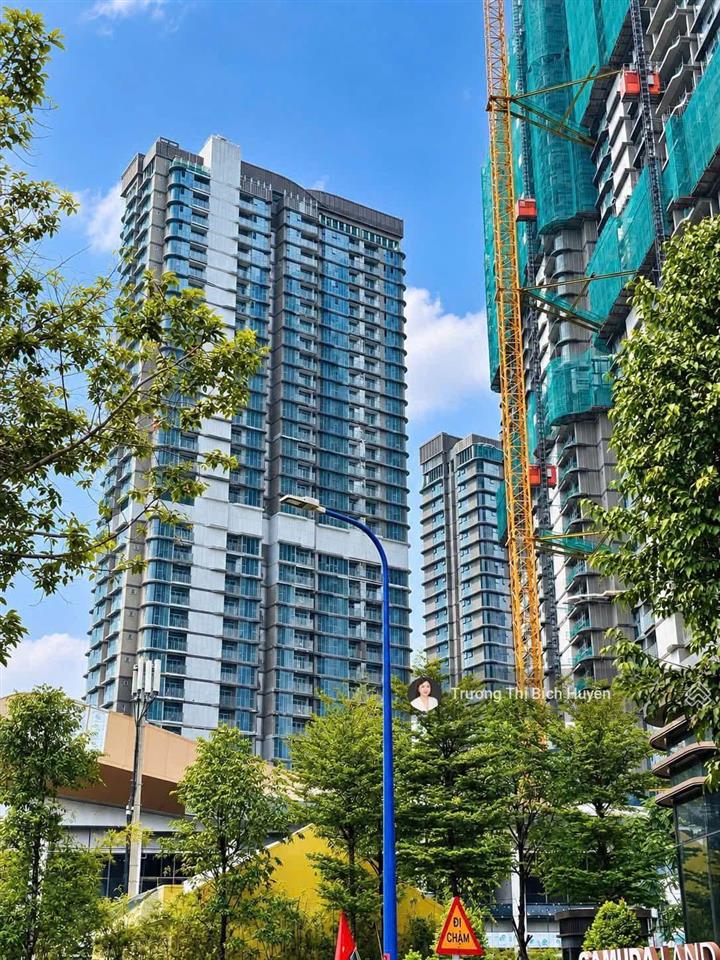 Cắt lỗ đến 1.3 tỷ cho căn 2pn view sông tầng cao cơ hội hiếm tại eaton park.