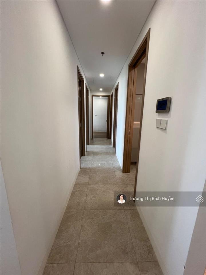 Cho thuê nhanh căn 3pn giá hời tại the river, giá chỉ 58 triệu/th. 0908 027 *** huyền