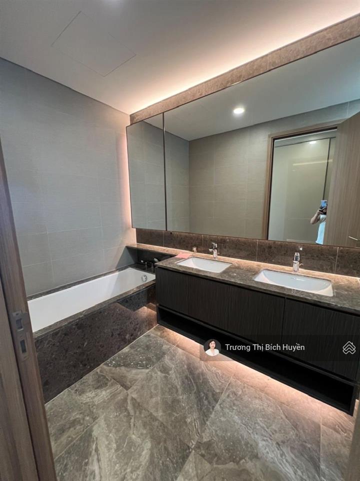 Cho thuê nhanh căn 3pn giá hời tại the river, giá chỉ 58 triệu/th. 0908 027 *** huyền