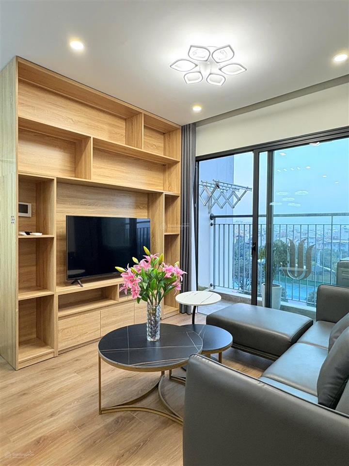 Chủ nhà hạ hẳn  căn 1n + toà i1 imperia, giá 2,65 tỷ, dt 43m2 kđt vinhomes smart city