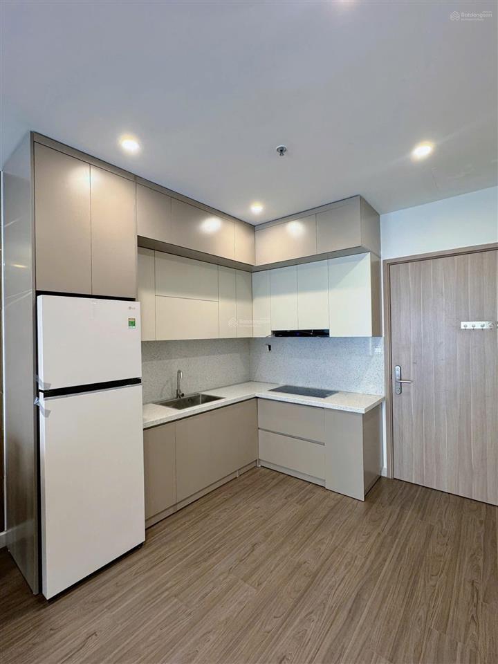 Chính chủ bán cắt lỗ căn 2n toà s3, 3,05 tỷ bao phí, dt 54,5m2 thông thủy, kđt vinhomes smart city
