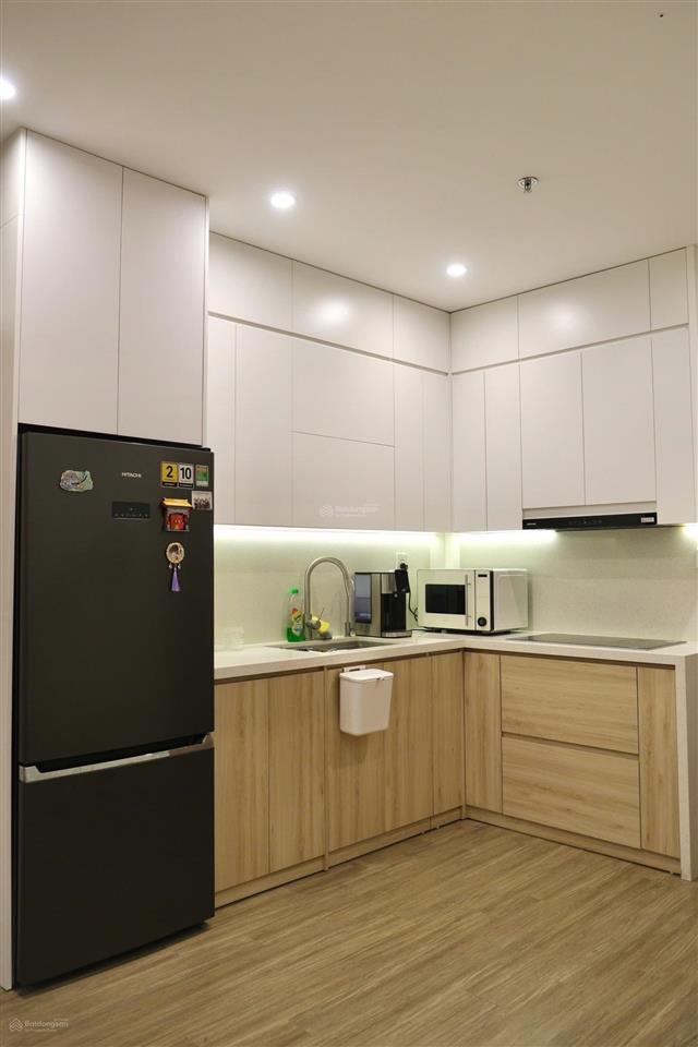 Rẻ hơn noxh, bán gấp 2n2wc tòa gs1 giá 3,3 tỷ bao phí (có thương lượng), nhà full nội thất mới.