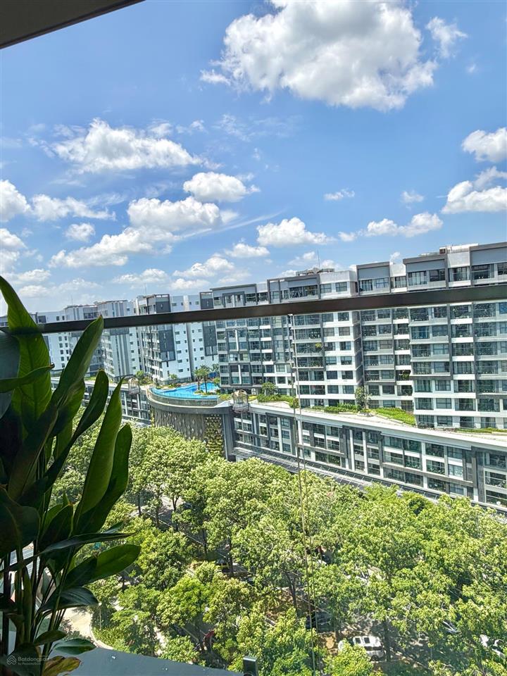Cho thuê ngắn hạn  dài hạn căn hộ cao cấp diamond celadon city tân phú