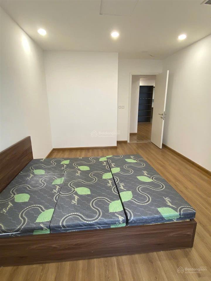 Cho thuê căn hộ 3pn, 2wc, 140m2 tại hà nội paragon, chỉ với giá ưu đãi 17tr. ở hoặc làm văn phòng