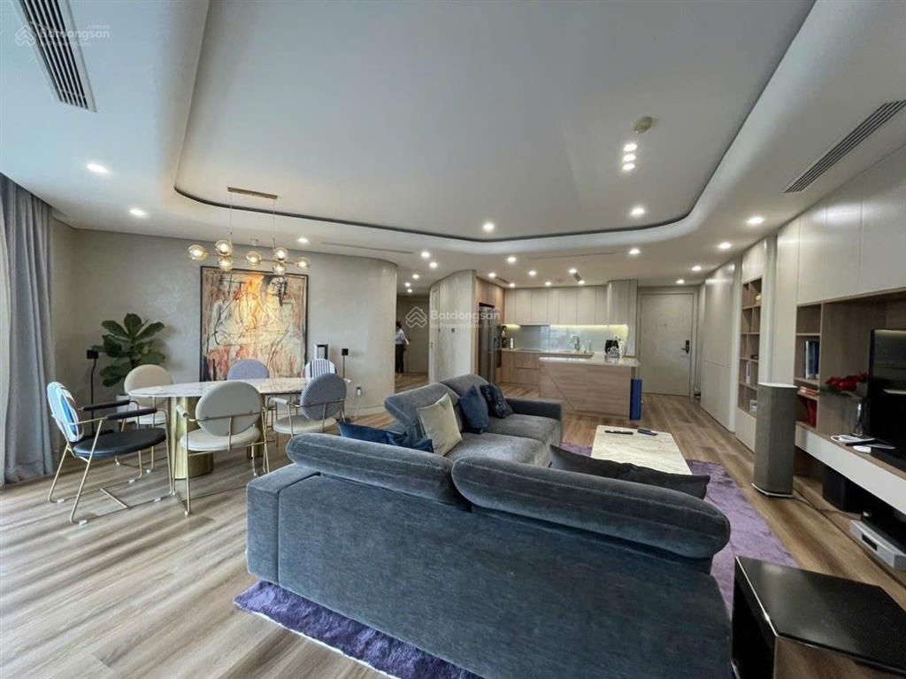 Cho thuê căn hộ 2pn, 90m2, the matrix one giá 25tr/th (bao phí dịch vụ)