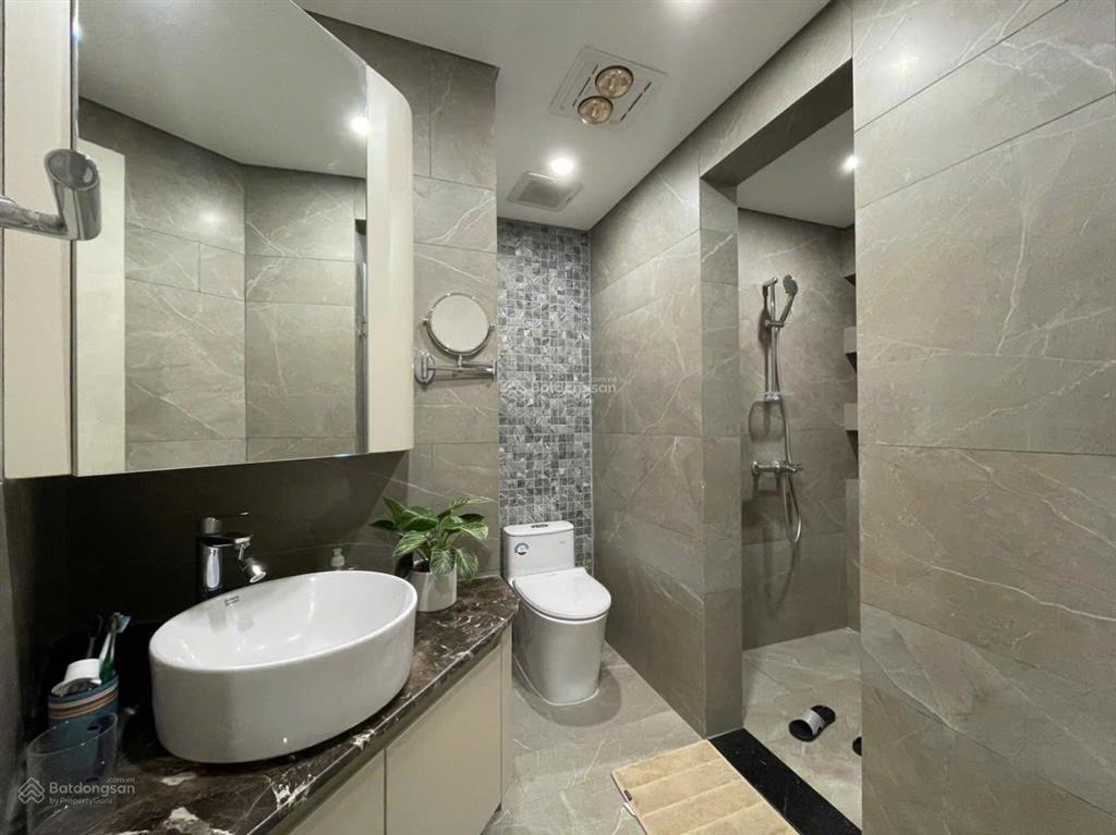 Cho thuê căn hộ 2pn, 90m2, the matrix one giá 25tr/th (bao phí dịch vụ)